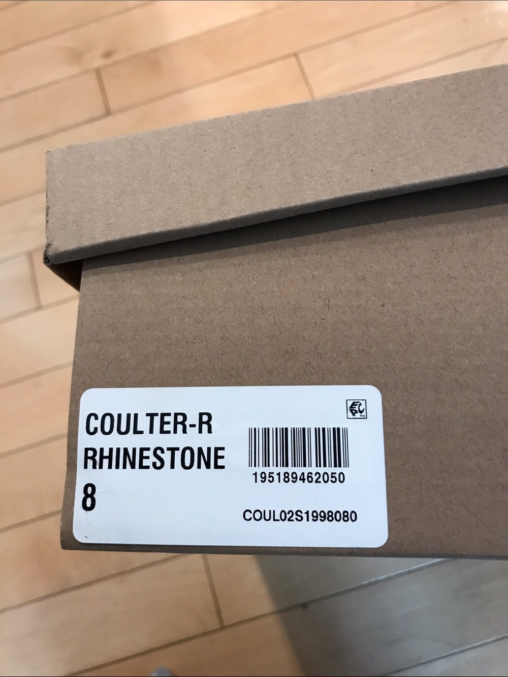 New Steve Madden sparkling slip on sneakers - 8 in box - Picture 10 of 11